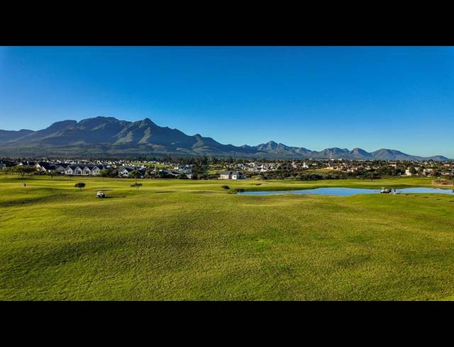 4 BEDROOM PROPERTY TO RENT IN KINGSWOOD GOLF ESTATE
